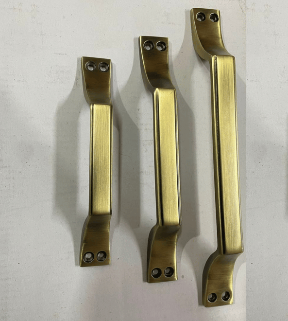 Heavy duty window handle